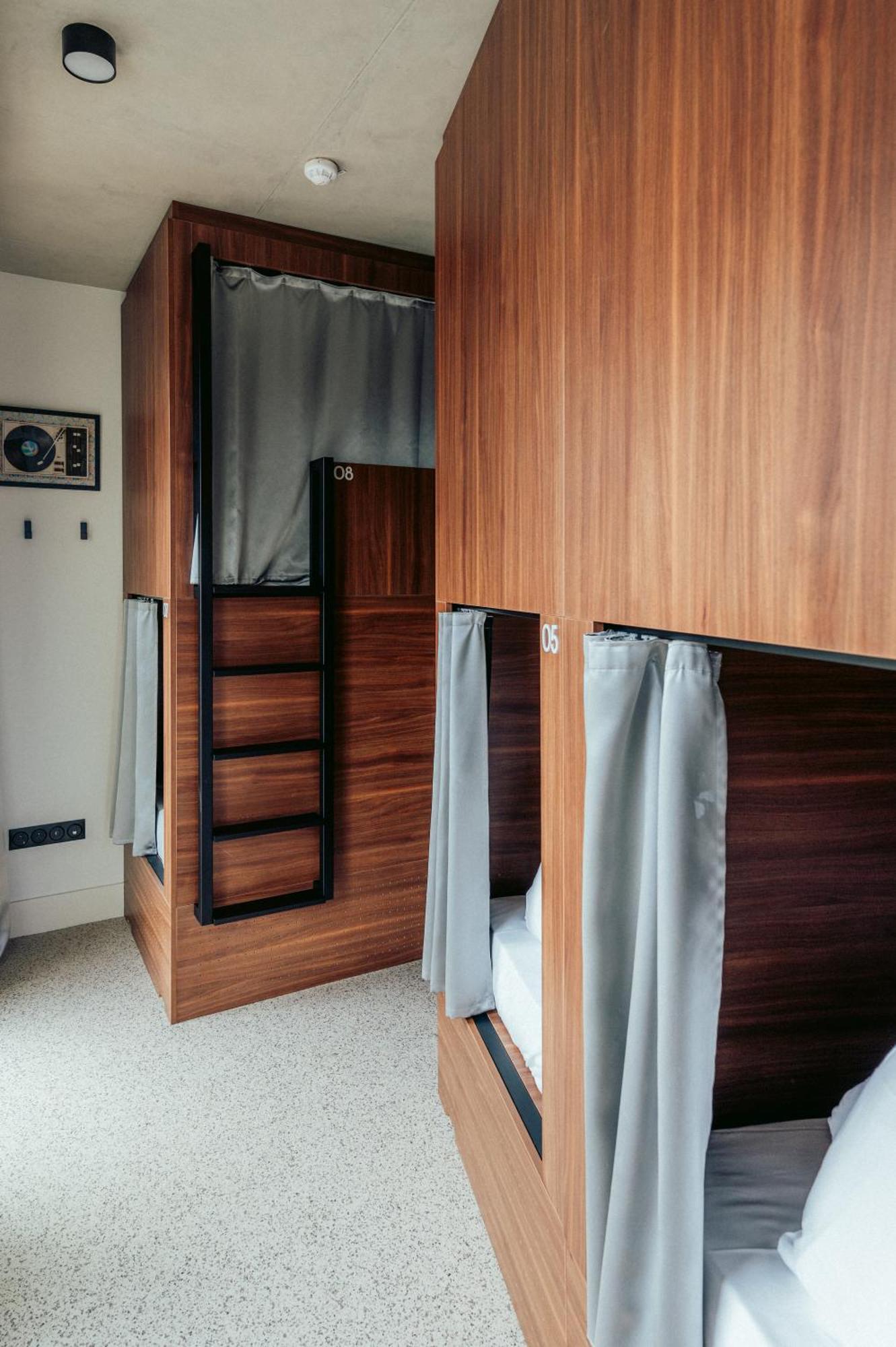 Jost Hostel Bordeaux Gare St Jean Kültér fotó