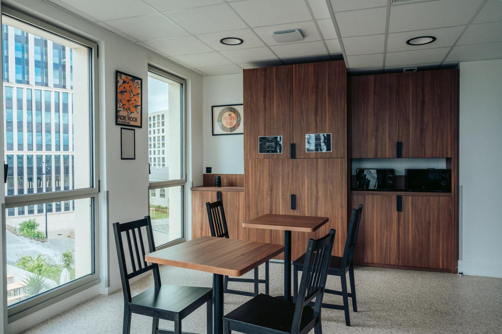 Jost Hostel Bordeaux Gare St Jean Kültér fotó